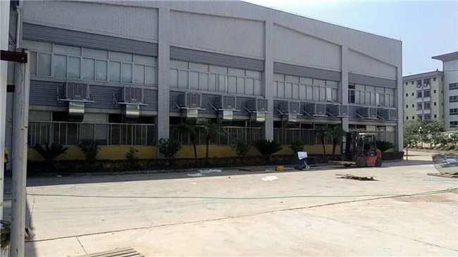 水冷環(huán)保空調(diào)是如何解決車間車間通風(fēng)降溫問題？